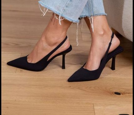 Escarpins Slingback Noirs à Talons Aiguilles