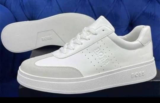 7-copie Chaussure Basse Pour Homme/Sneaker Basse Pour Homme De La Marque BOSS.- En Semi Cuir. – Image 1