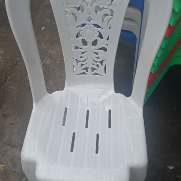 Design sans titre (95) chaise – Image 1